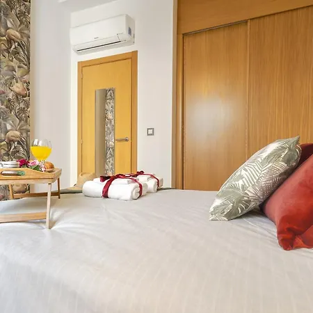 -malagasunapts-romantic Private Terrace&shared Pool